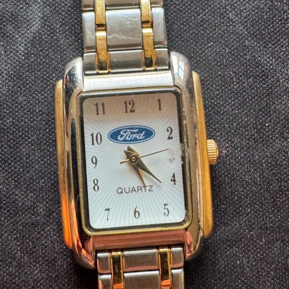 Ladies Ford Two Tone Quarts Watch Rare Rectangle - Picture 1 of 3